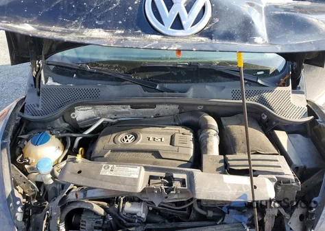 2016 Volkswagen Beetle 1.8T z USA, uszkodzony, nr VIN 3VWF17AT2GM631636